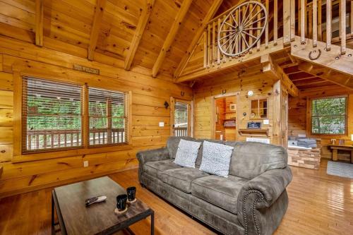 Sunrise Woods Retreat by Eden Crest photo 22