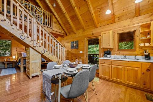 Sunrise Woods Retreat by Eden Crest photo 23