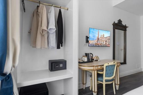 GHR Navona Inn
