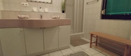 Ένα μπάνιο στο Manna Vendégház