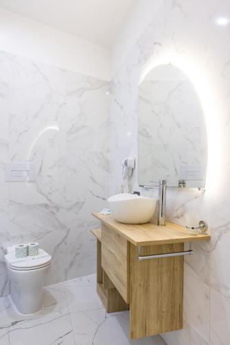 Bagno di Palace Napoli