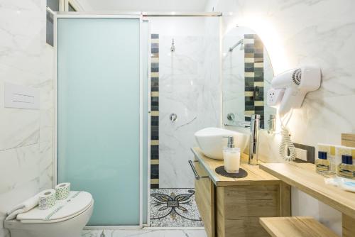 Bagno di Palace Napoli