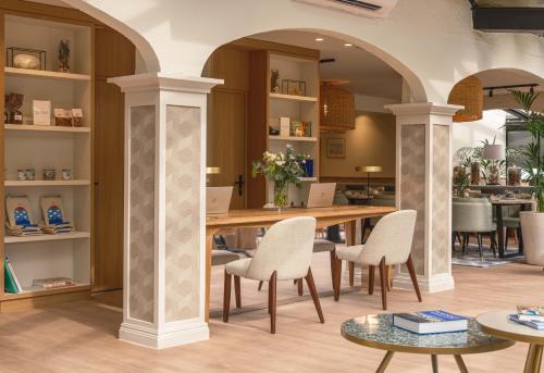 Φωτογραφία από το άλμπουμ του Hôtel Arcanse by Inwood Hotels στην Αρασόν