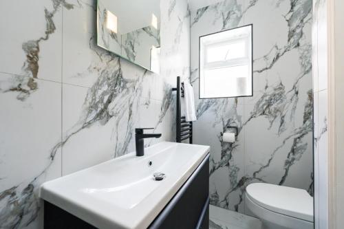 Ty Ayla Premier Apartments - Roath Park photo 81