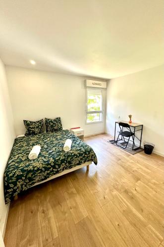 Photo de la galerie de l'établissement Grand T4 de 118m2 Proche Tram, Terrasse à seulement 25 mn des Plages, à Montpellier