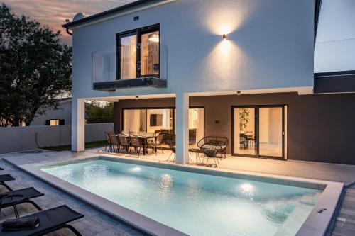 Seaside Villa Bamboo - Fažana