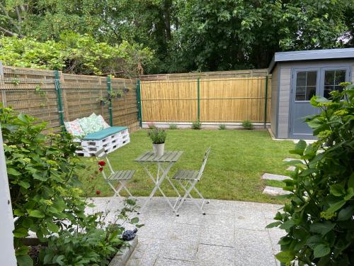 Maisonnette avec jardin