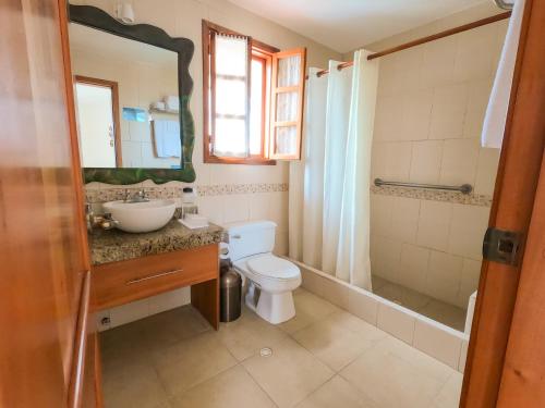 Koupelna v ubytování Hotel Galapagos Suites B&B