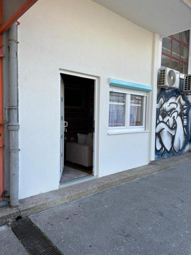 Studio apartman Tiago