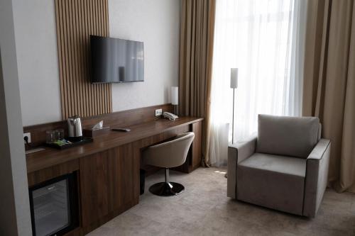 TV a/nebo společenská místnost v ubytování JAZZ HOTEL Gyumri