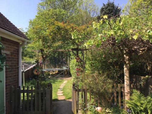 Fotografie z fotogalerie ubytování Lovely Bright House close to Brighton v destinaci Portslade