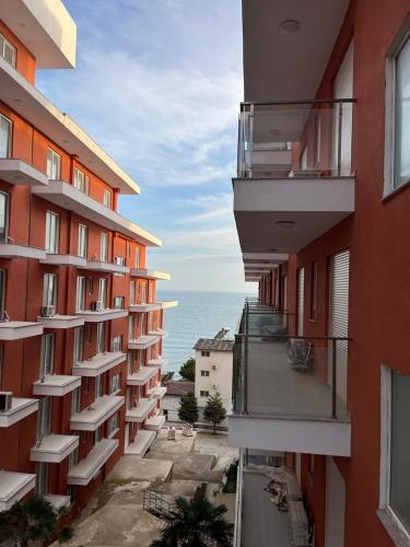 Γενική θέα στη θάλασσα ή θέα στη θάλασσα από  αυτό το διαμέρισμα
