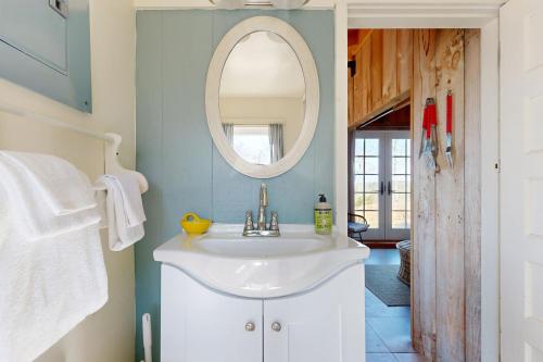 Gallery image of Harbor Hideaway in Edgecomb