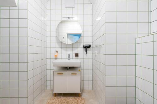 Bilik mandi di Wachau Ruhepol / 45m² / Idyllisch mit Gartenterrasse