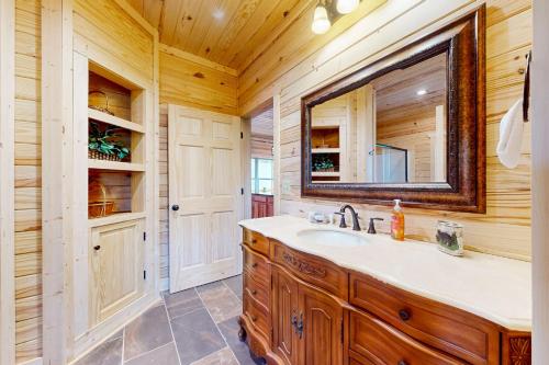 Η κουζίνα ή μικρή κουζίνα στο Mountain Memories