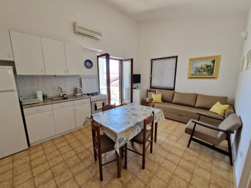 Apartment Dora