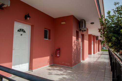Gallery image of Paradise Studios in Svoronata