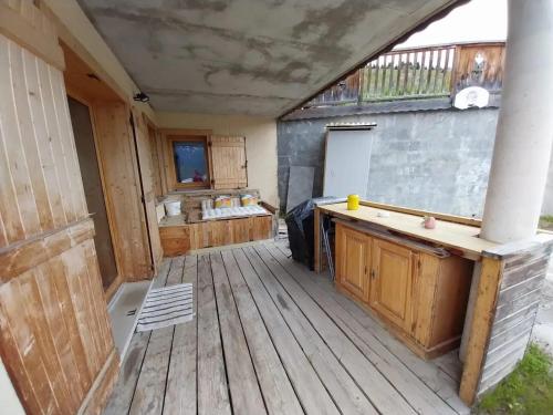Kuchyň nebo kuchyňský kout v ubytování Appartement cosy à Les Belleville 48 m² avec terrasse privée