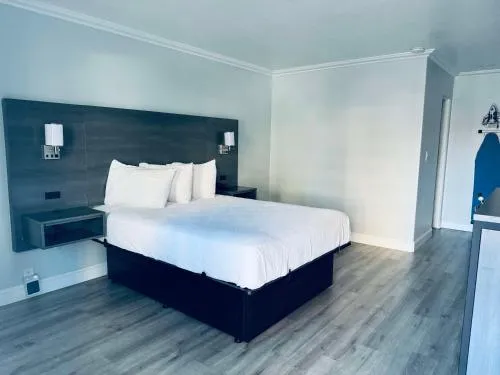 SureStay by Best Western Fresno Central in Clovis