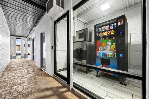Gambar di galeri bagi SureStay by Best Western Huntsville University Area di Huntsville