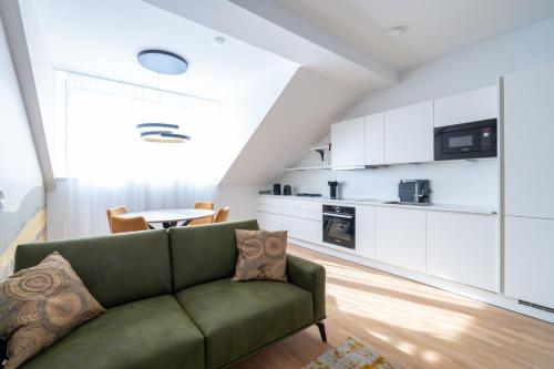 Fotografia z galérie ubytovania Luxurious 70 m2 with Balcony & Air Conditioning vo Viedni