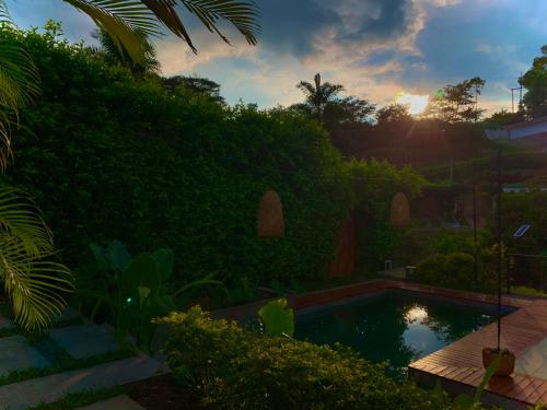 Kolam renang di atau dekat dengan Cabaña campestre eje cafetero