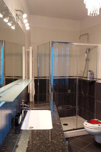 Apartments by the sea Trogir - 23144