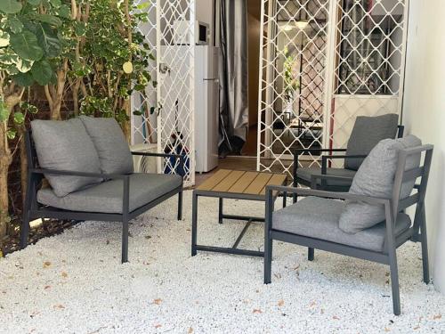 Posezení v ubytování Studio cosy avec jardinet