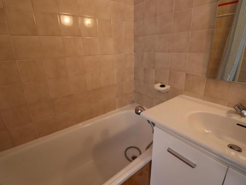 Studio confortable 4 pers. au pied des pistes avec balcon