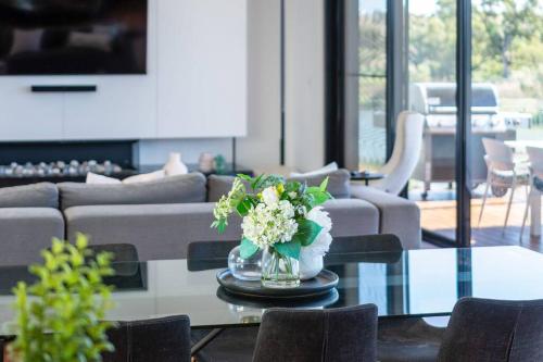Χώρος καθιστικού στο 30 Marina Way - Mannum Waters