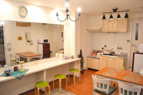212gblhouse,大阪中心部,道頓堀,難波,心斎橋,黒門市場エリア!USJもすぐ!駅から徒歩1分の広いおしゃれな部屋!