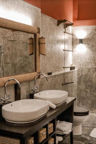 Un baño de Aarunya Nature Resort - Kandy