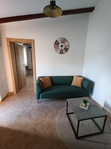 Posezení v ubytování Room Zonti