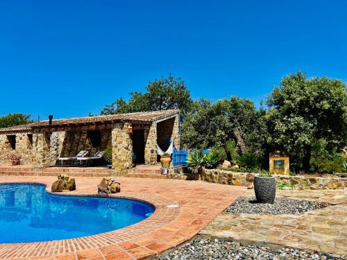 Kolam renang di atau dekat dengan Super cosy house with private pool and amazing view