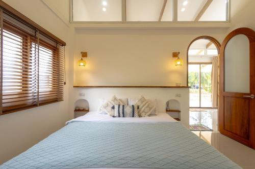 Postel nebo postele na pokoji v ubytování Neverland