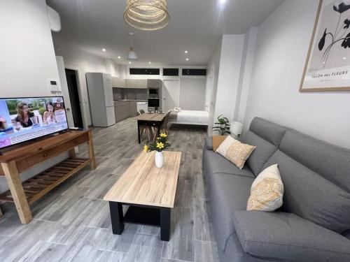 Living Colors Logroño GARAJE Aire wifi by Apartamentos Logrono