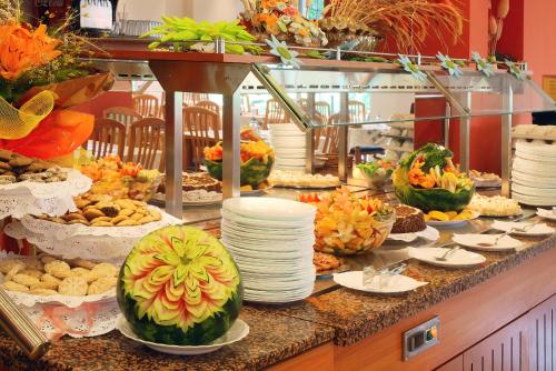 Mad på hotellet eller i nærheden