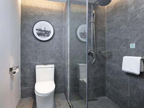 Ένα μπάνιο στο Campanile Changsha Red Star Desiqin Plaza