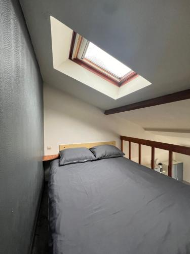 Photo de la galerie de l'établissement Studio meublé proche centre et gare, à Reims