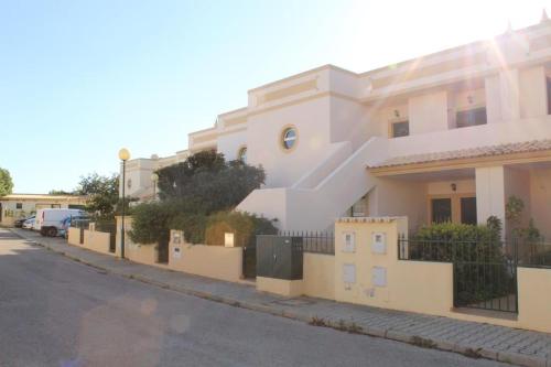 TAC - Queimada Pool & Sea Views