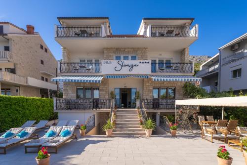 Budova, kde se hotel nachází