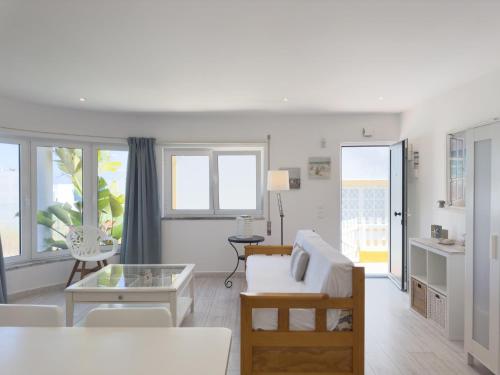 Beach Retreat Steps from the Ocean #1953
