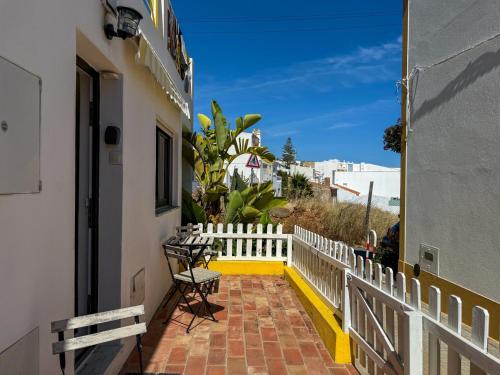 Beach Retreat Steps from the Ocean #1953