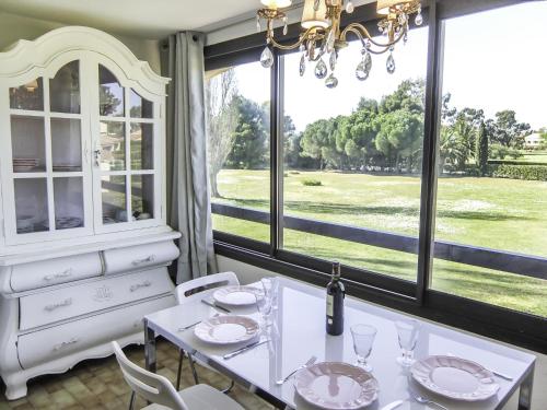 Apartment Les Catalanes du Golf-11 by Interhome