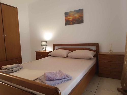 Sunny apartment in paralia 2