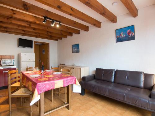 Photo de la galerie de l'établissement Holiday Home Sicard-7 by Interhome, à Mimizan