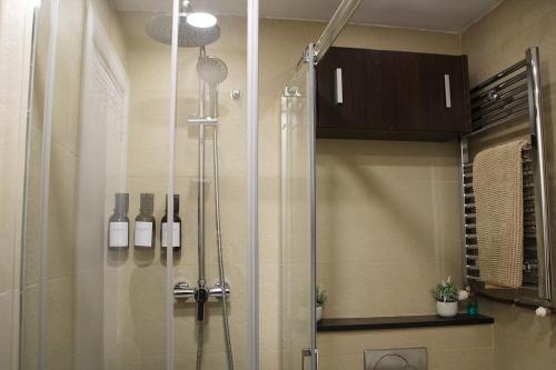 Ένα μπάνιο στο Apartamento Lauda