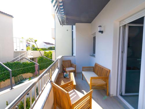 Apartment Lucius 1 by Interhome