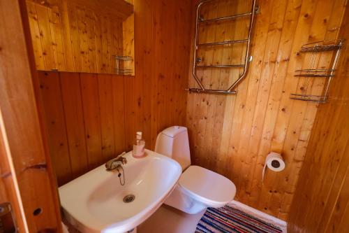 Kupatilo u objektu Stamsund Hostel