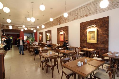 Restaurace v ubytování Hotel Curi Executive